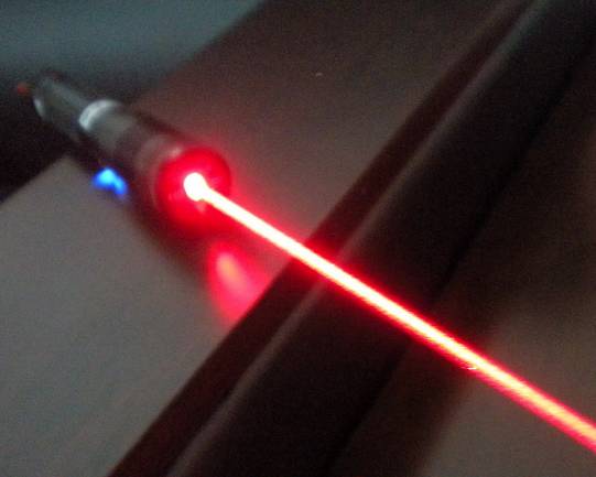 (image for) 635nm Red Laser Torch Pointers 300mW Output Power - Click Image to Close